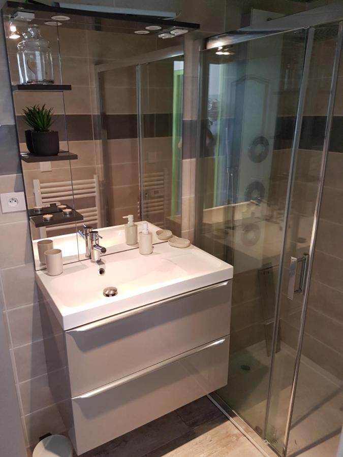 Appartement Agreable Et Spacieux Ensoleille Valros Exteriör bild