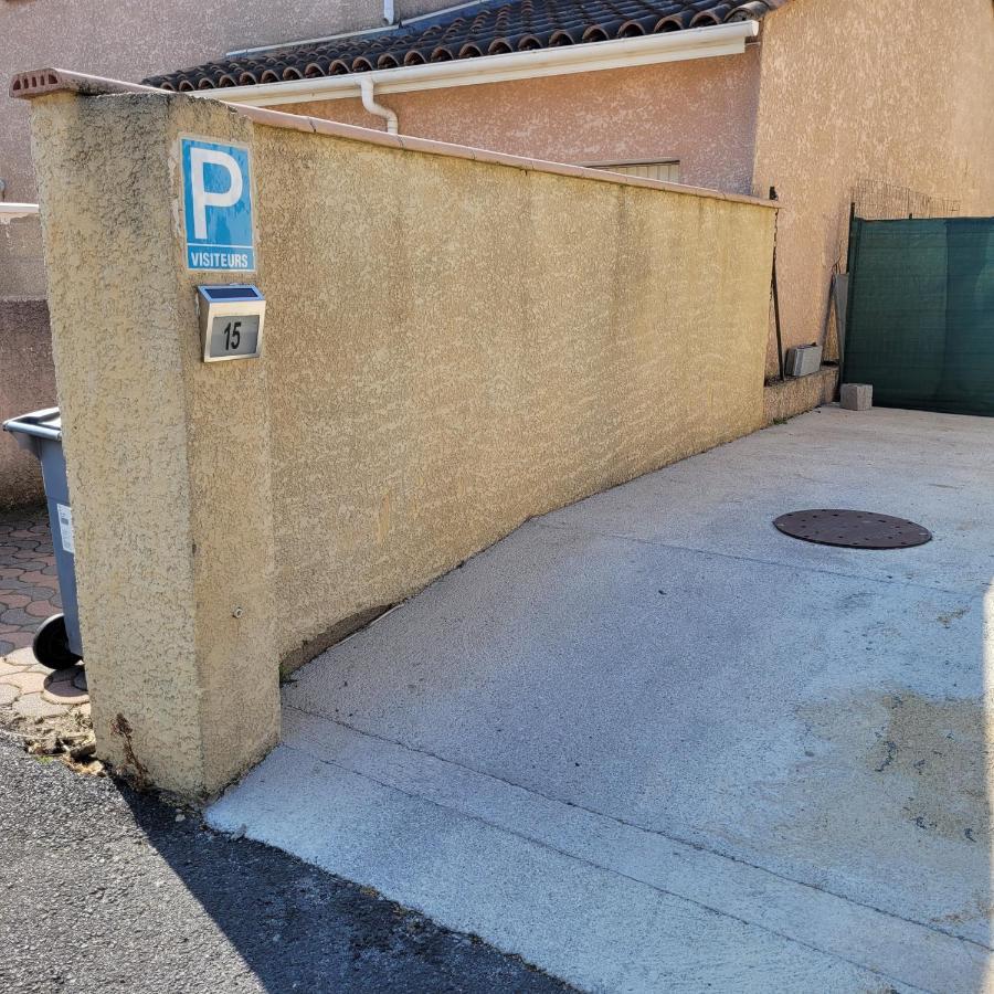 Appartement Agreable Et Spacieux Ensoleille Valros Exteriör bild